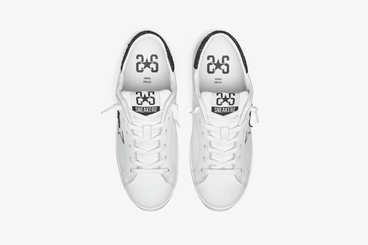 PRIME STAR SNEAKER IN WHITE LEATHER WITH BLACK GLITTER DETAILS – 2Star