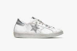 LOW WHITE LEATHER SNEAKERS - SILVER GLITTER DETAILS WITH "USED" EFFECT