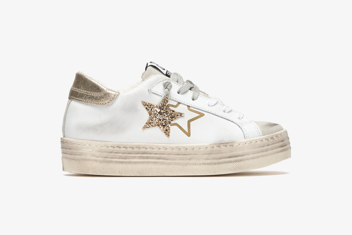4CM PLATFORM SNEAKER IN WHITE LEATHER DETAILS IN GOLDEN GLITTER WITH 