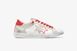 LOW SNEAKER IN WHITE LEATHER WITH ICE CRUST DETAILS AND RED LEATHER WITH "USED" EFFECT