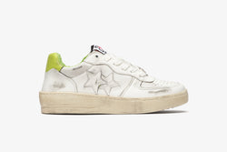 PADEL SNEAKERS IN WHITE LEATHER WITH GREEN DETAILS AND "USED" EFFECT