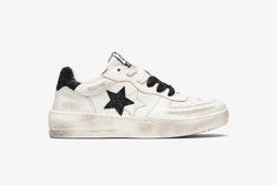PADEL SNEAKERS IN WHITE LEATHER WITH BLACK GLITTER DETAILS AND "USED" EFFECT