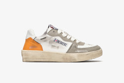 PADEL SNEAKERS IN WHITE LEATHER WITH TAUPE AND ORANGE LEATHER DETAILS AND "USED" EFFECT