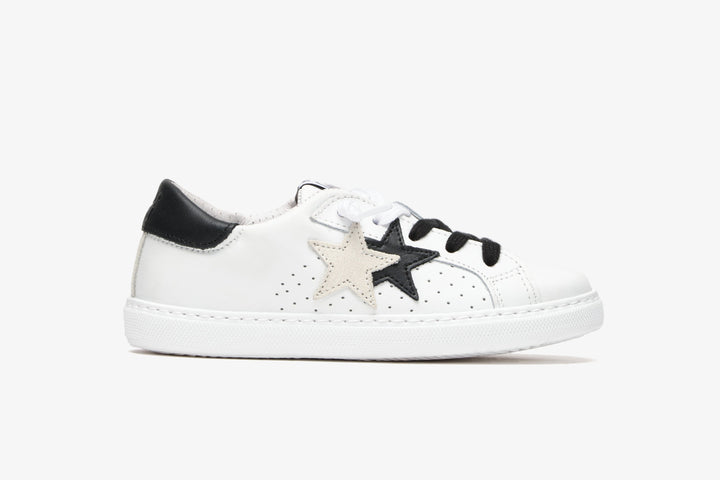 LOW WHITE LEATHER SNEAKERS WITH BLACK AND ICE CRUST DETAILS