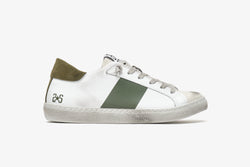 LOW SNEAKERS IN WHITE LEATHER WITH MILITARY GREEN BAND "USED" EFFECT