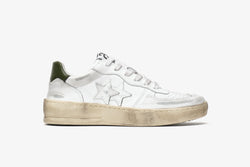 PADEL SNEAKER IN WHITE LEATHER WITH MILITARY GREEN DETAILS AND "USED" EFFECT